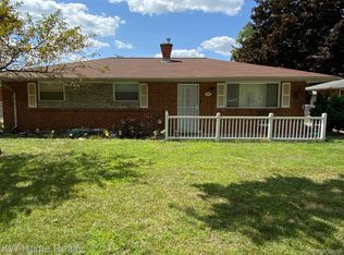 4802 Hayes St, Wayne, MI 48184