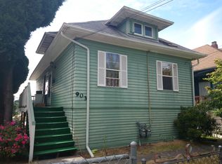 903 30th Ave, Seattle, WA 98122