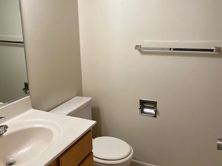 460 Racine Dr #B-302 — Photo 3