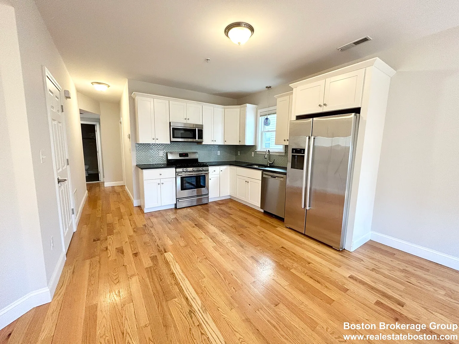 995 Dorchester Ave. #2 Dorchester — Photo 2