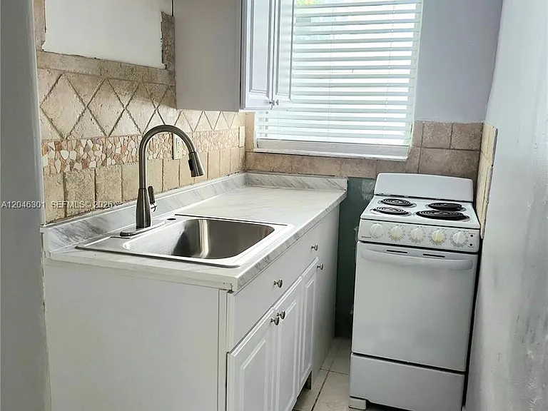 1507 Meridian Ave #7 — Photo 7