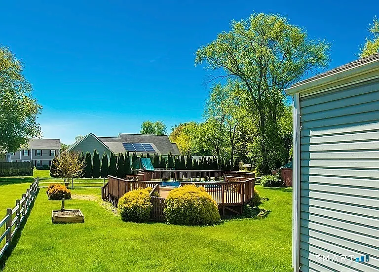 217 Merwin Ave — Photo 14