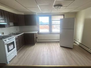 307 4th St #1, Fall River, MA 02721