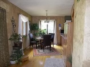 1674 N Hacker Rd, Howell, MI 48843