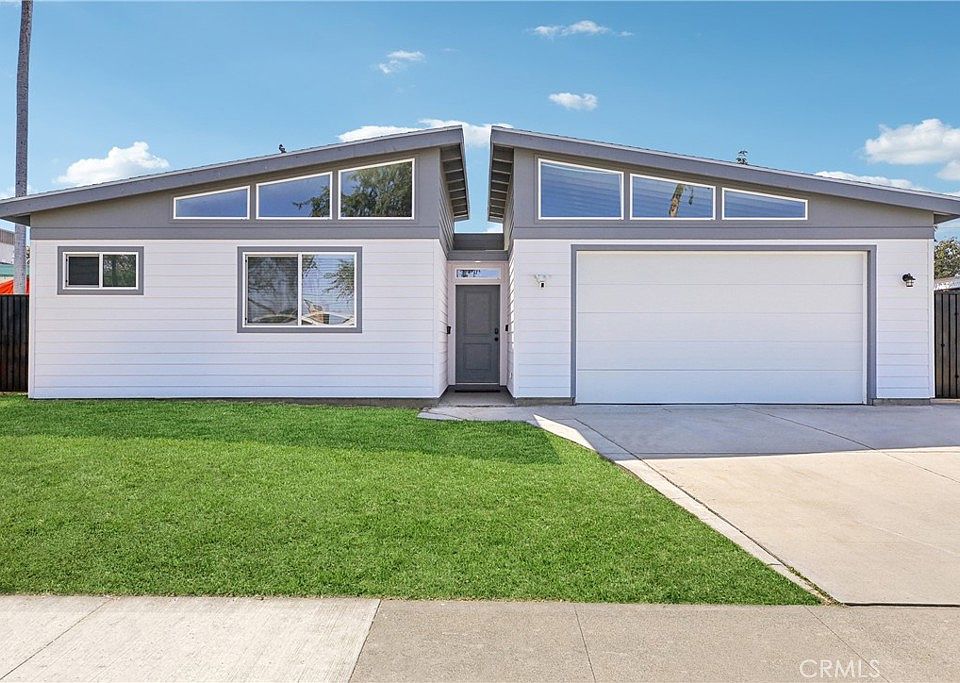 1st image of 616 W Ash Ave