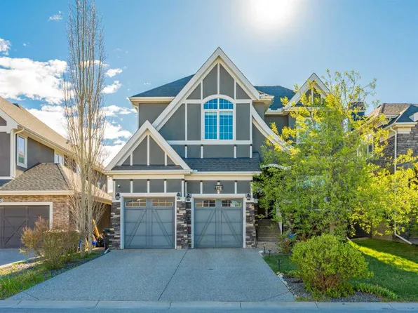 174 W Aspen Vista Way SW, Calgary, AB T3H 0Y8
