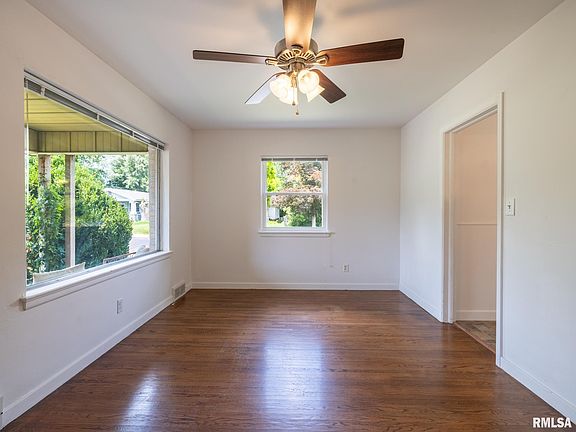 4th image of 4216 N Columbus Ave