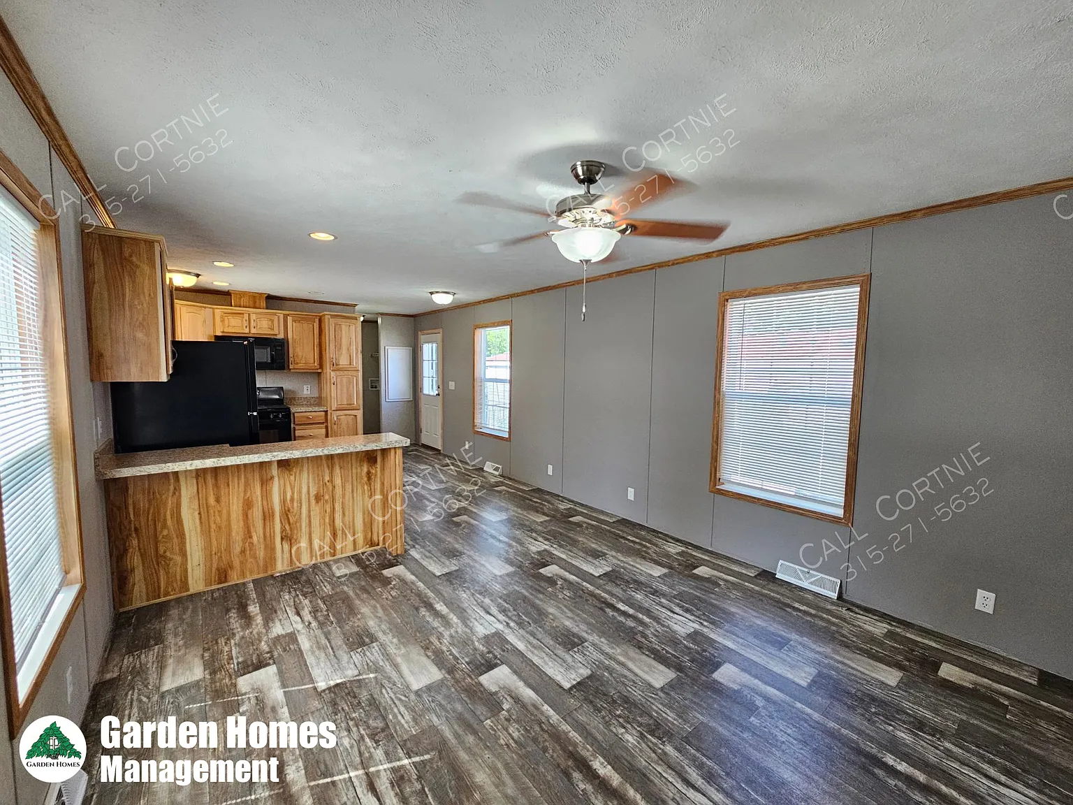 3 bed, 1.5 bath, 924 sqft, $1,385 — Photo 3