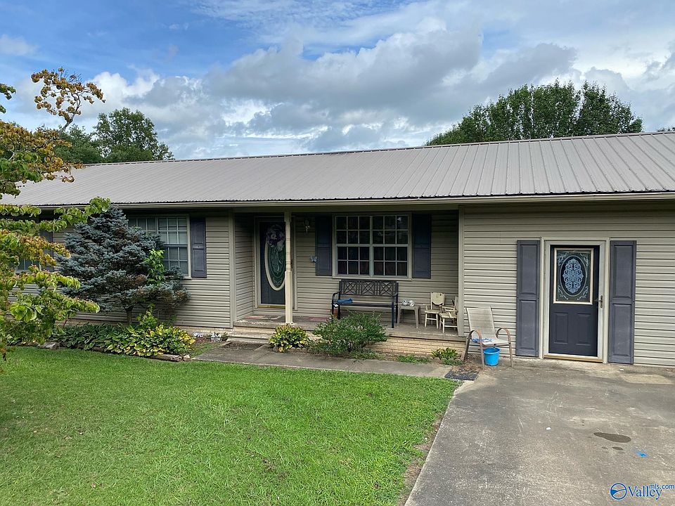 1002 Tupelo Pike, Scottsboro, AL 35768 MLS 1834777 Zillow