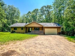 624 E Surrey Rd, Farwell, MI 48622