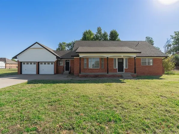 2912 N Santa Fe Ave, Moore, OK 73160