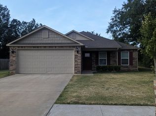3506 Edinburgh Dr, Fort Smith, AR 72908