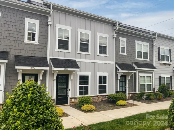 2180 Moss Meadow Ln, Denver, NC 28037