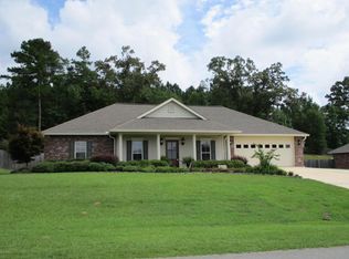 6308 Pinehill Dr, Meridian, MS 39305