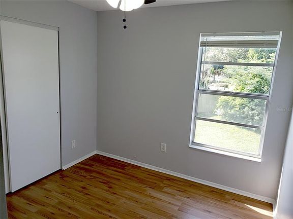 4th image of 1008 Northlake Dr #1008