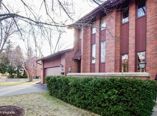 1014 Rene Ct, Park Ridge, IL 60068