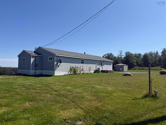 3rd image of 101 Scrivens Rd