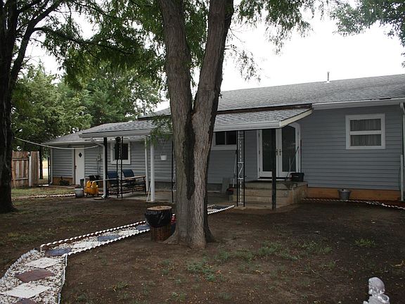 3rd image of 205 N Murphy St