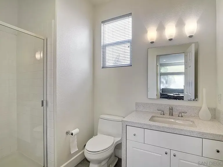 5778 Concord Woods Way — Photo 3