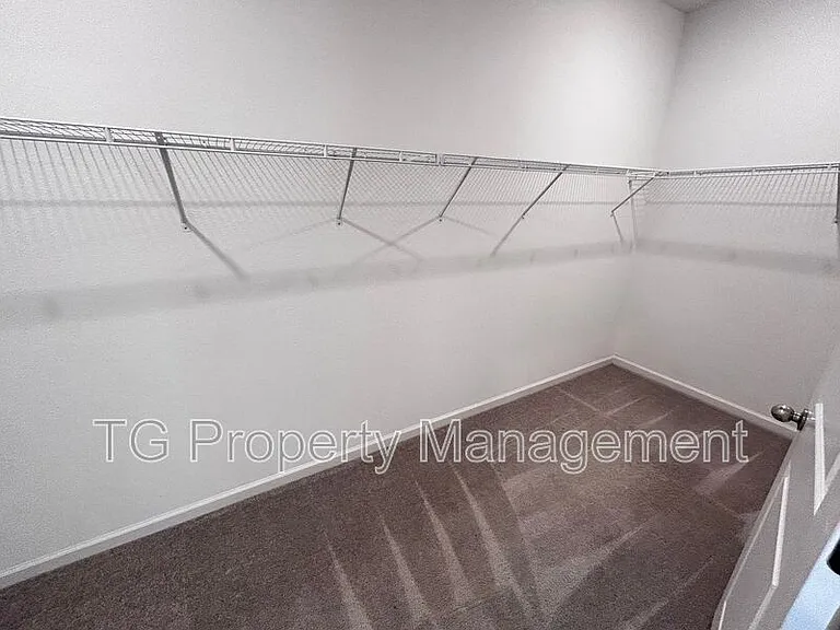23 Lake Sinclair St — Photo 15