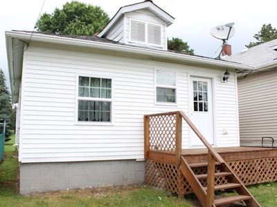 1807 State St, Natrona Heights, PA, 15065