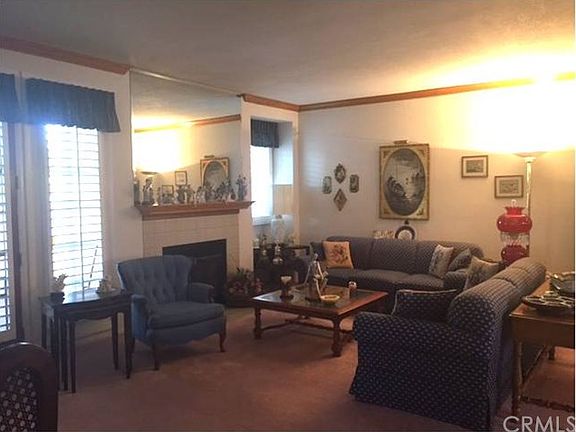 4th image of 412 E Bougainvillea Ln