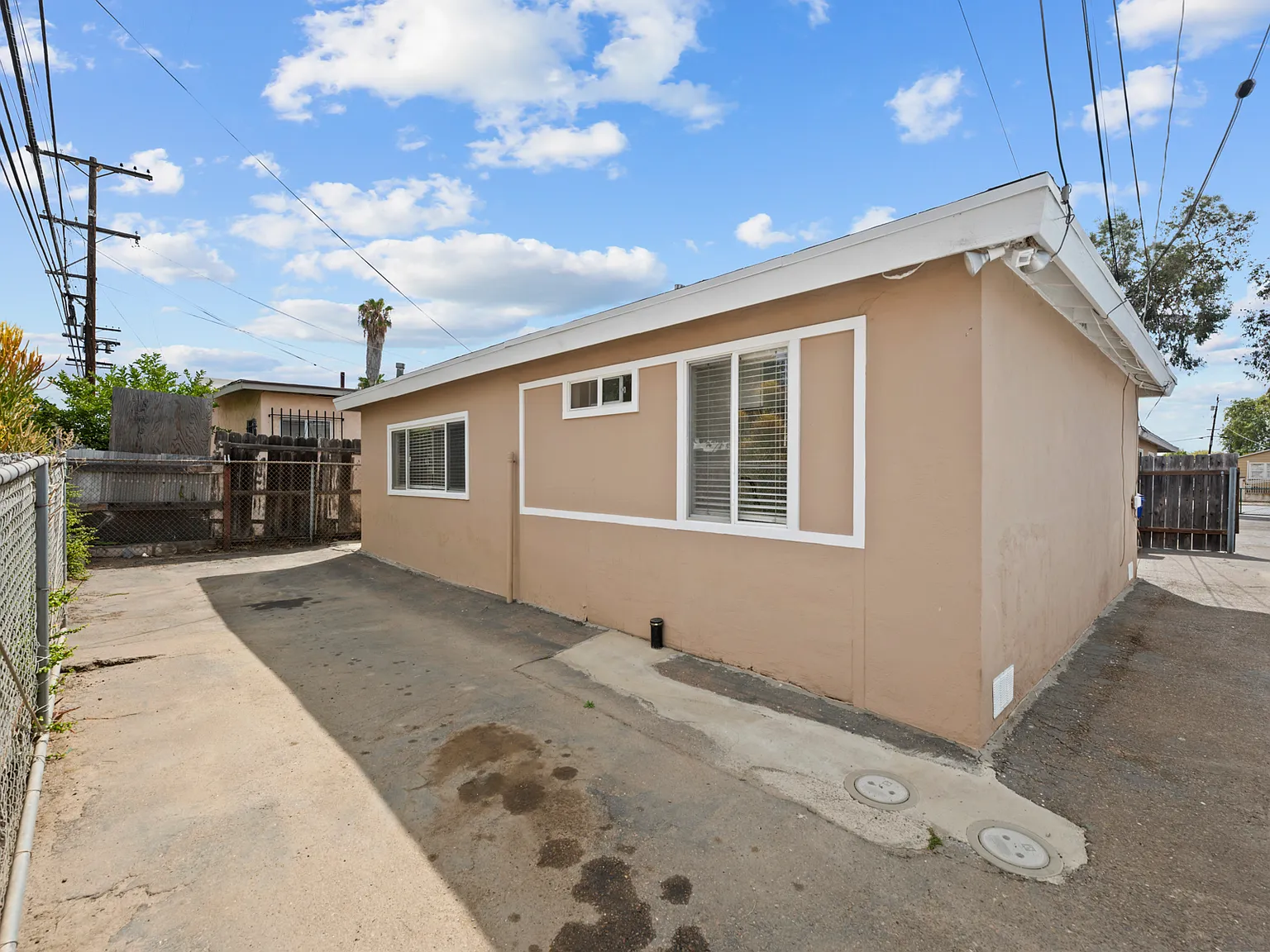 2 bed, 860 sqft, $2,500 — Photo 4
