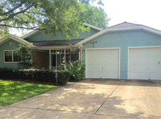 2703 Fern Creek Ln, Pearland, TX 77581
