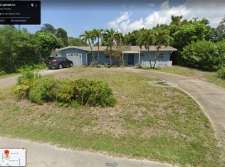 1119 Lastrada Ln, Naples, FL 34103