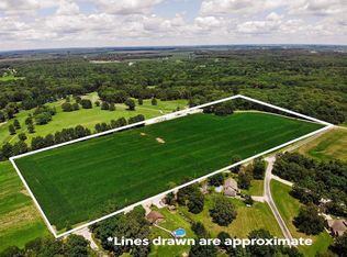 2085 E 2110th Ave, Saint Elmo, IL 62458