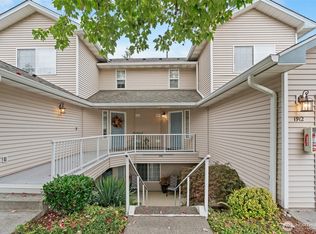 1916 S 368th Pl #202, Federal Way, WA