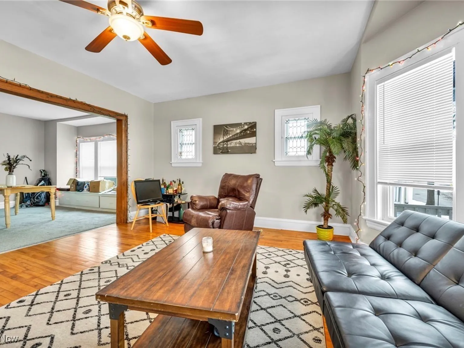 2 bed, 1100 sqft, $1,650 — Photo 3