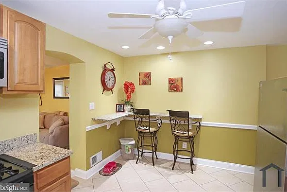 3 bed, $2,500 — Photo 3