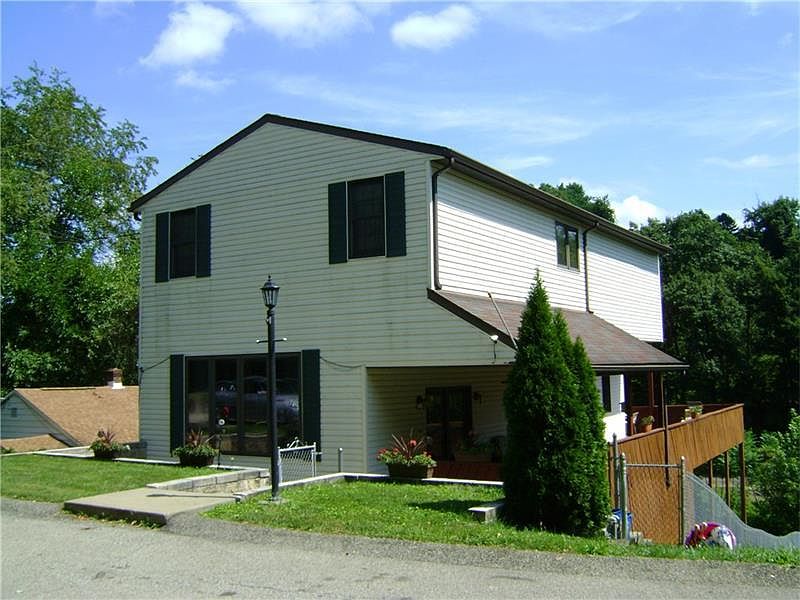 1st image of 2831 Kathy St