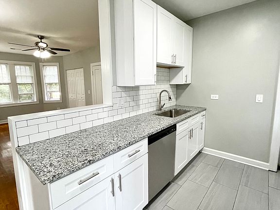 2nd image of 2016 W Estes Ave #1NORTH