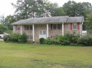 334 Roundtree Rd, Riverdale, GA 30274