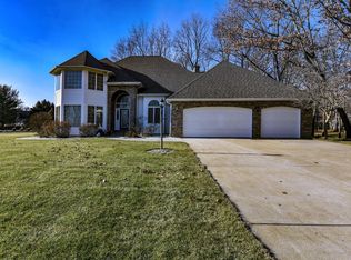 53271 Trenton Ln, Bristol, IN