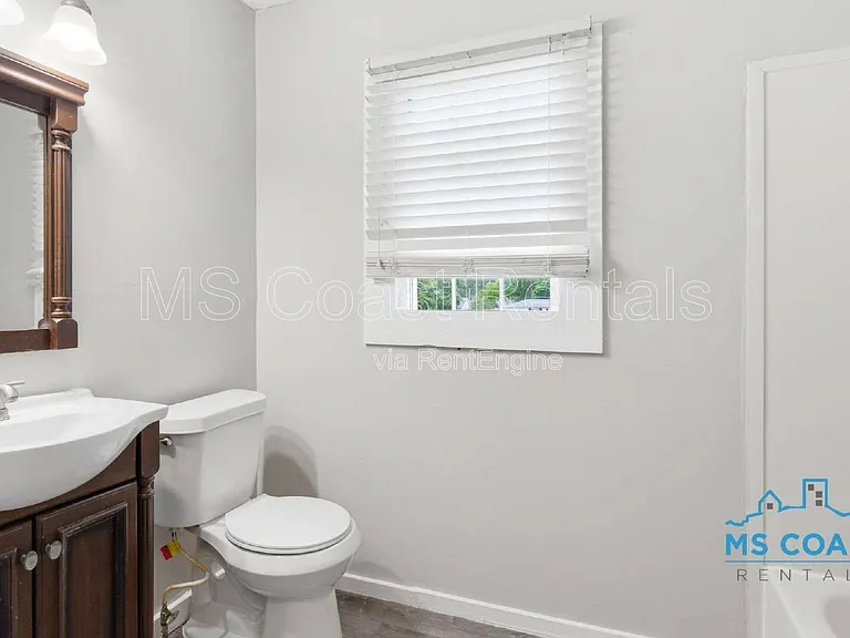 12237 Vada Dr — Photo 12