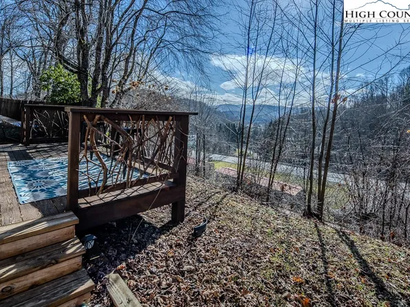 990 Old Bristol Road, Boone, NC 28607