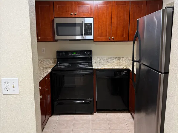 14475 NE 40th St APT E102, Bellevue, WA 98007