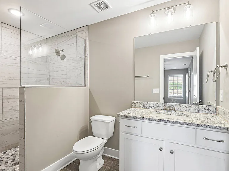 South Maple Townhomes — Photo 12
