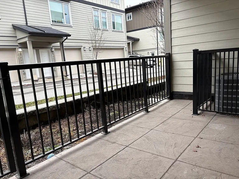 1308 Rutland Rd N #15 — Photo 11