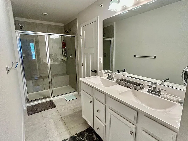210 Chase Dr — Photo 24