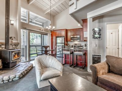 286 Old Mammoth Rd APT 9, Mammoth Lakes, CA, 93546