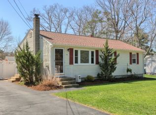 9 Edgar Ave, Tewksbury, MA 01876