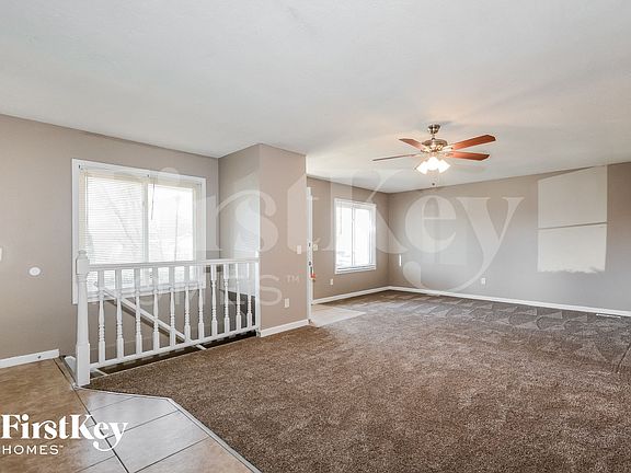 5th image of 15662 92nd Ave