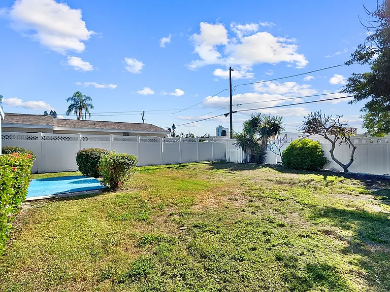 11400 2nd St E — Photo 23