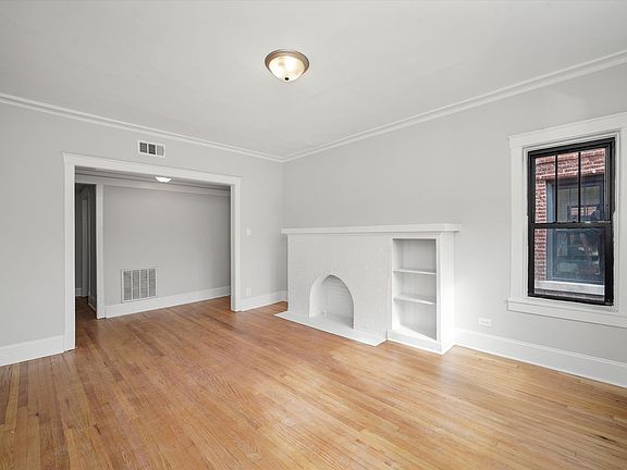 4th image of 2516 N Kedzie Blvd #916