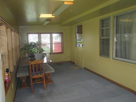 2nd image of 1448 Byron Ave