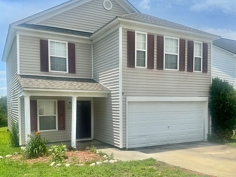 2nd image of 420 Cape Jasmine Way